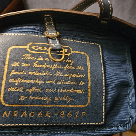 Purse - Picture 2 of 3